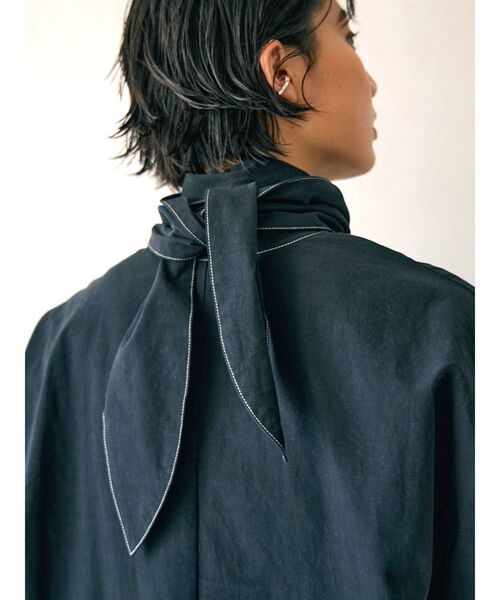 Ungrid(アングリッド)の「ハイネックデザインブラウス(シャツ/ブラウス・レディース・ブラック/オフホワイト・FREE)」の14枚目の写真