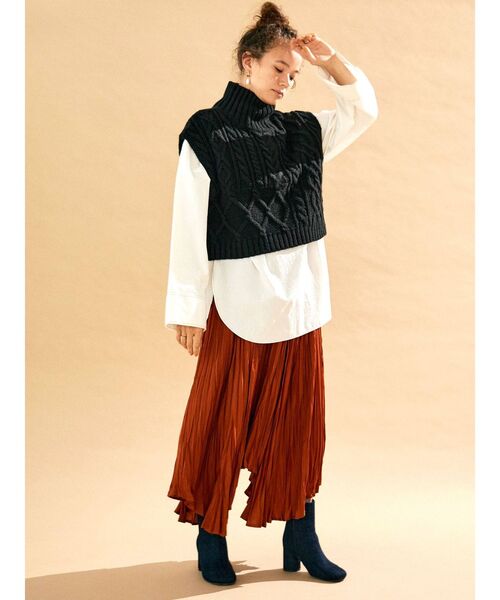 Ungrid(アングリッド)の「ハイネックデザインブラウス(シャツ/ブラウス・レディース・ブラック/オフホワイト・FREE)」の10枚目の写真