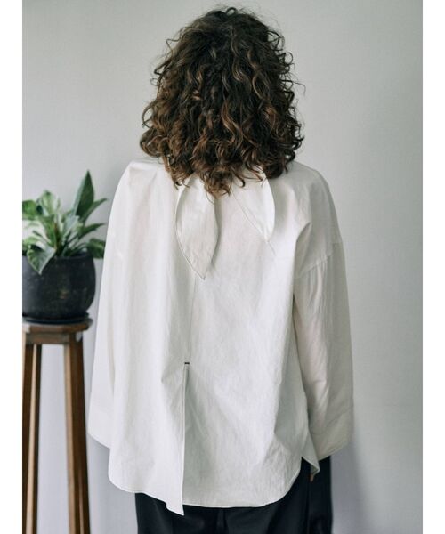 Ungrid(アングリッド)の「ハイネックデザインブラウス(シャツ/ブラウス・レディース・ブラック/オフホワイト・FREE)」の15枚目の写真