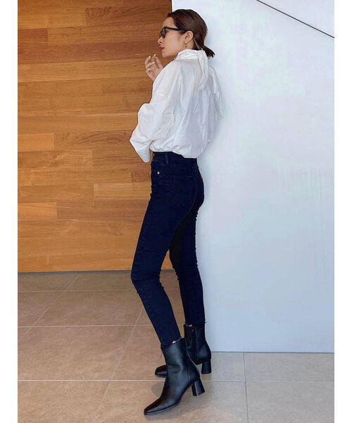 Ungrid(アングリッド)の「ハイネックデザインブラウス(シャツ/ブラウス・レディース・ブラック/オフホワイト・FREE)」の13枚目の写真