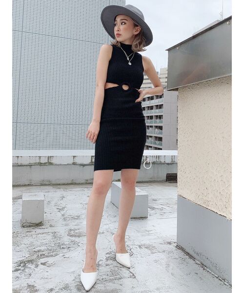GYDA(ジェイダ)の「ウエストサークルリブニット ワンピース(ワンピース・レディース・ブラック/ベージュ/ダークオレンジ・FREE)」の21枚目の写真