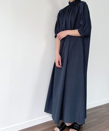 junoah | バックファスナースタンドカラーマキシ丈ワンピース(ワンピース)