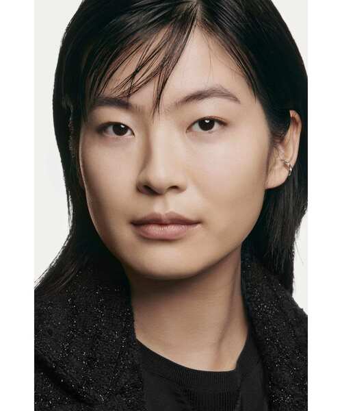 CHANEL(シャネル)の「サブリマージュ ル タン プレミアム クリーム ファンデーション(均一に整え、輝きをもたらす)(ファンデーション・レディース・10 ベージュ/12 ベージュ ロゼ/20 ベージュ/21 ベージュ/30 ベージュ/01 BEIGE・FREE)」の21枚目の写真