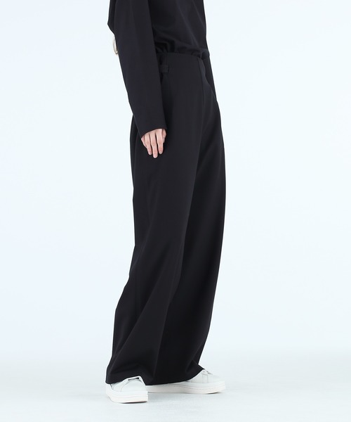 Y-3（ワイスリー）の「W CLASSIC REFINED WOOL STRETCH FORMAL PANTS（その他パンツ・レディース・ブラック・MEDIUM/SMALL/X-SMALL/XX-SMALL）」の2枚目の写真