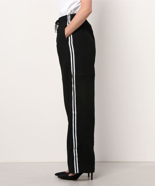 WEGO（ウィゴー）の「WEGO/ラインワイドパンツ（スウェットパンツ・レディース・ダークグリーン/ブラック/ワイン/ブラック系その他・FREE）」の10枚目の写真