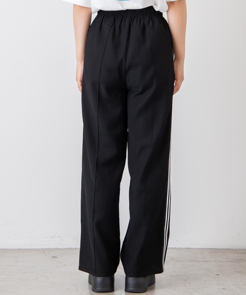 WEGO（ウィゴー）の「WEGO/ラインワイドパンツ（スウェットパンツ・レディース・ダークグリーン/ブラック/ワイン/ブラック系その他・FREE）」の18枚目の写真