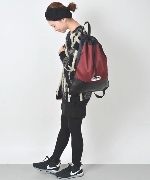 Khaju（カージュ）の「★★OUTDOOR×Khaju:バックパック□（バックパック/リュック・レディース・ネイビー/ワインレッド・ONE SIZE）」の9枚目の写真