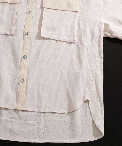 ScoLar(スカラー)の「花柄袖シャツ(シャツ/ブラウス・レディース・ベージュ/オフホワイト/カーキ・M)」の7枚目の写真