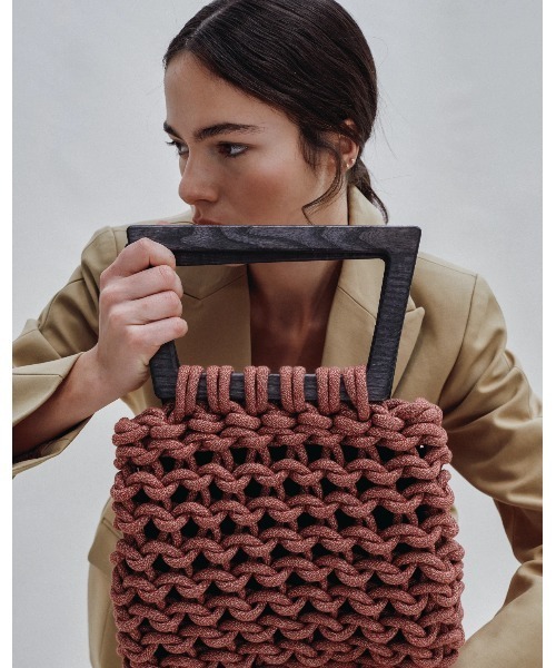 【美品】ALIENINA アリエニーナ MARGOTバッグ　ハンドバッグ　ウッド Margot bag waxed rope | shop.alienina.com