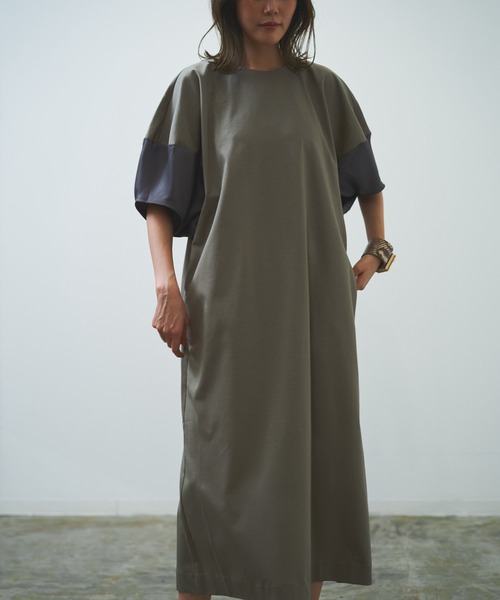 HERENCIA（ヘレンチア）の「【WEB限定商品】異素材切替え バルーンスリーブ  ボリュームスリーブ ワンピース（ワンピース・レディース・ダークベージュ/グレー系その他/ブラック・MEDIUM）」の21枚目の写真