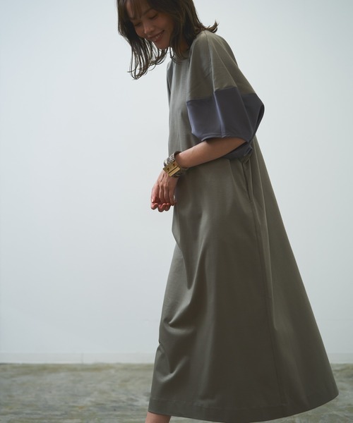 HERENCIA（ヘレンチア）の「【WEB限定商品】異素材切替え バルーンスリーブ  ボリュームスリーブ ワンピース（ワンピース・レディース・ダークベージュ/グレー系その他/ブラック・MEDIUM）」の9枚目の写真