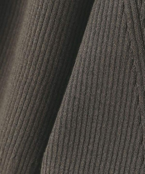 N.(N. Natural Beauty Basic)(エヌエヌナチュラルビューティーベーシック)の「◆パワーショルダーカーディガン(カーディガン/ボレロ・レディース・チャコールグレー/ナチュラル/ブルー・MEDIUM)」の19枚目の写真