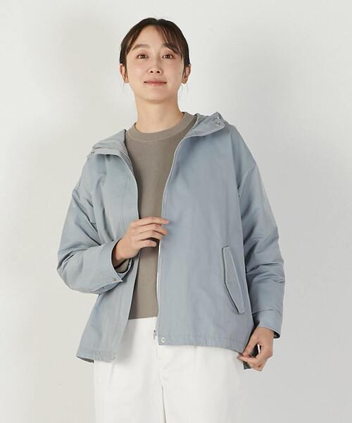 MELROSE claire（メルローズ クレール）の「【スタンドフードマウンテンパーカー】（ブルゾン・レディース・ベージュ/ブルー系その他/オフホワイト・FREE）」の3枚目の写真