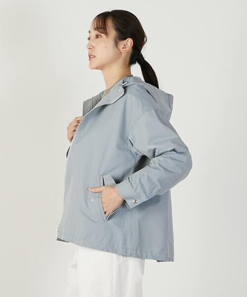 MELROSE claire（メルローズ クレール）の「【スタンドフードマウンテンパーカー】（ブルゾン・レディース・ベージュ/ブルー系その他/オフホワイト・FREE）」の12枚目の写真