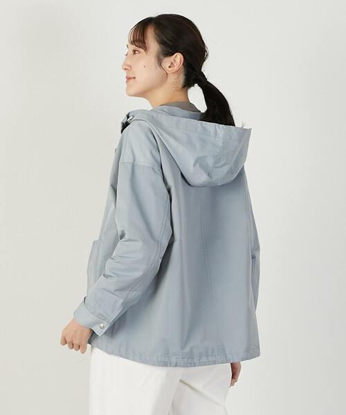 MELROSE claire（メルローズ クレール）の「【スタンドフードマウンテンパーカー】（ブルゾン・レディース・ベージュ/ブルー系その他/オフホワイト・FREE）」の11枚目の写真