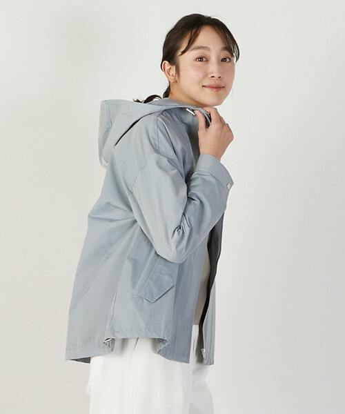 MELROSE claire（メルローズ クレール）の「【スタンドフードマウンテンパーカー】（ブルゾン・レディース・ベージュ/ブルー系その他/オフホワイト・FREE）」の9枚目の写真