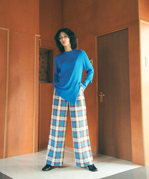 MATURED(マチュアード)の「【MATURED】アシンメトリーカラーニット(ニット/セーター・レディース・イエロー/ブルー・FREE)」の11枚目の写真