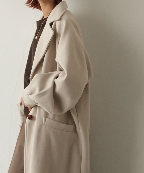 Chillfar（チルファー）の「袖ボリュームウールライクオーバーコート（チェスターコート・レディース・ブラック/アイボリー/モカ/ブルー系・MEDIUM/LARGE）」の6枚目の写真