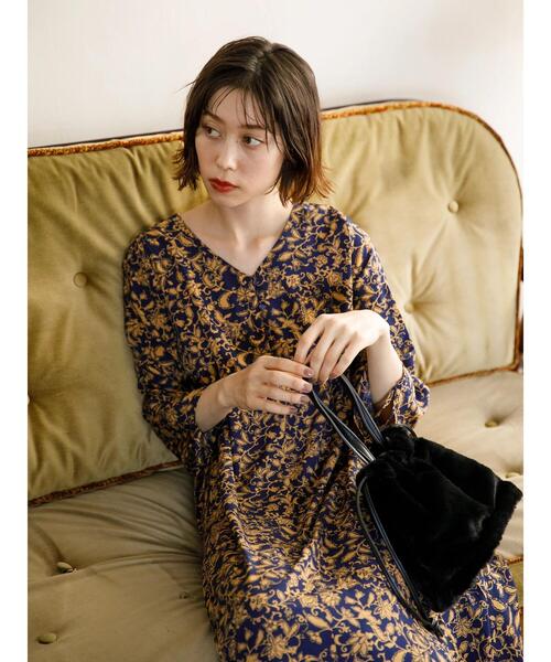 koe（コエ）の「【回収商品】袖ドロスト花柄プリントマキシワンピース*（ワンピース・レディース・ブラック/ネイビー・FREE）」の21枚目の写真