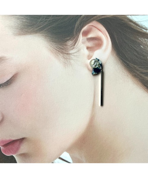 tone(トーン)の「【Willija】金属アレルギー対応《月葉》紫陽花の月モチーフピアス(MA)(ピアス(両耳用)・レディース・シルバー系その他/ゴールド系その他/グリーン系その他/ブラック・FREE)」の11枚目の写真