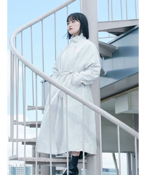 MURUA（ムルーア）の「【AOI】インナーコットンスタンドカラーコート（ステンカラーコート・レディース・カーキ/アイボリー・FREE）」の2枚目の写真