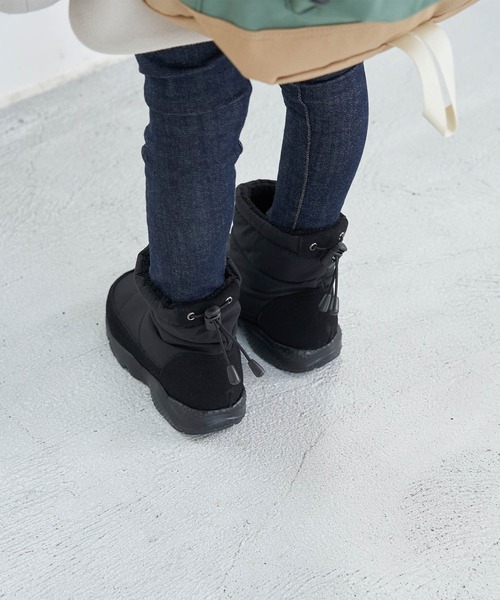 ROPE' PICNIC（ロペピクニック）の「【KIDS】【撥水加工】キルトブーツ（ブーツ・キッズ・ブラック/ベージュ・20/18/19/21）」の8枚目の写真