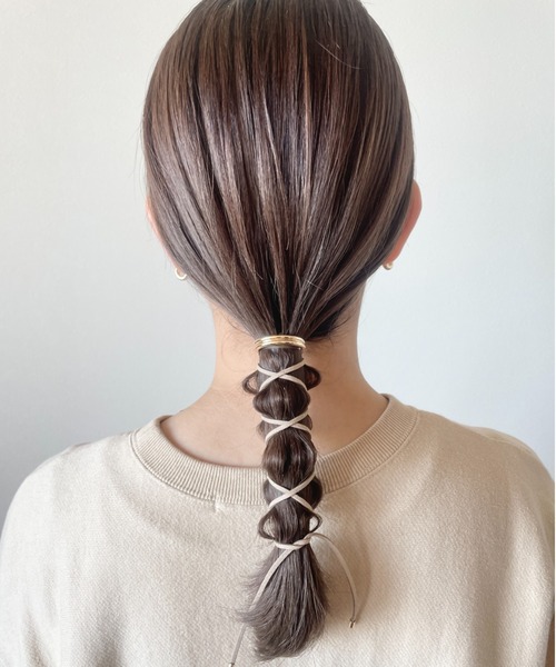 リボン ヘアゴム♡スエードリボンミルクティー×ファー♡ハンドメイド