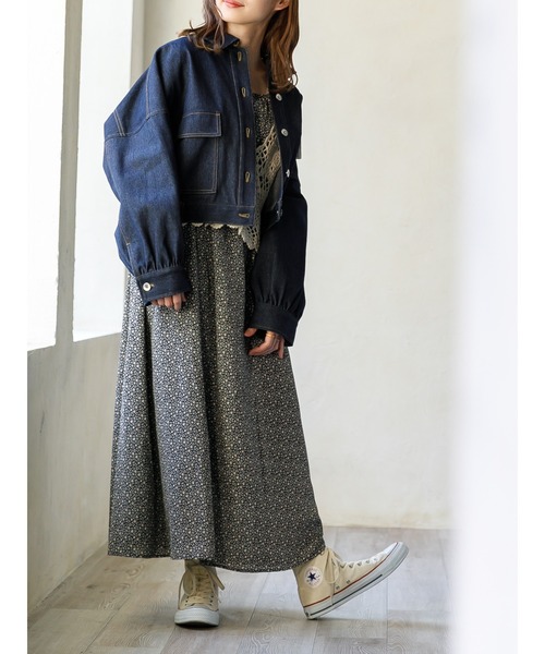 SLURR（スラ―）の「花柄シャーリングワンピース（ワンピース・レディース・ブラック/オフホワイト/イエロー・FREE）」の17枚目の写真