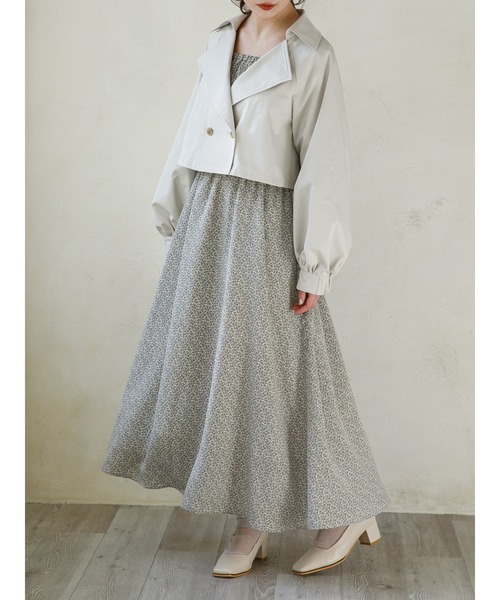 SLURR（スラ―）の「花柄シャーリングワンピース（ワンピース・レディース・ブラック/オフホワイト/イエロー・FREE）」の13枚目の写真