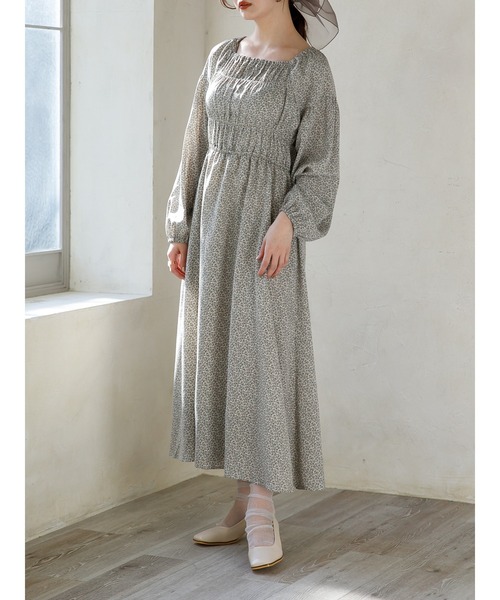 SLURR（スラ―）の「花柄シャーリングワンピース（ワンピース・レディース・ブラック/オフホワイト/イエロー・FREE）」の5枚目の写真