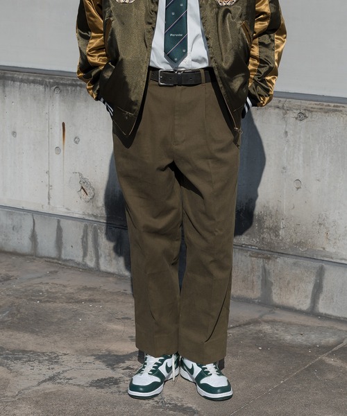 kutir（クティール）の「センタープレスチノパンツ（チノパンツ・メンズ・ブラウン/カーキ/イエロー・SMALL/MEDIUM/LARGE）」の3枚目の写真