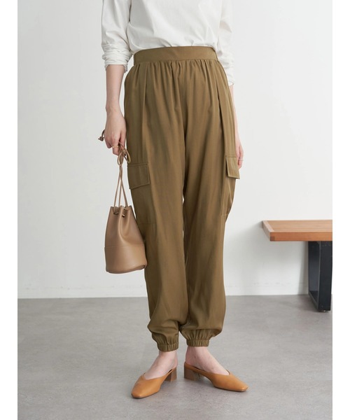 earth music&ecology（アースミュージックアンドエコロジー）の「カーゴパンツ*（カーゴパンツ・レディース・ライトベージュ/カーキ・FREE）」の3枚目の写真