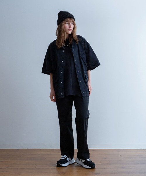 Universal Style Wear(ユニバーサルスタイルウェア)の「Universal Style Wear ストレッチ フレア パンツ(チノパンツ・メンズ・チャコールグレー/ブラック/グレー/ライトベージュ・MEDIUM/LARGE/X-LARGE)」の6枚目の写真