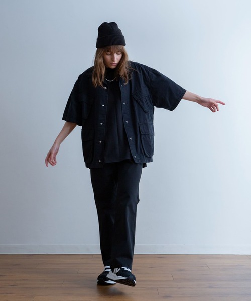 Universal Style Wear(ユニバーサルスタイルウェア)の「Universal Style Wear ストレッチ フレア パンツ(チノパンツ・メンズ・チャコールグレー/ブラック/グレー/ライトベージュ・MEDIUM/LARGE/X-LARGE)」の5枚目の写真