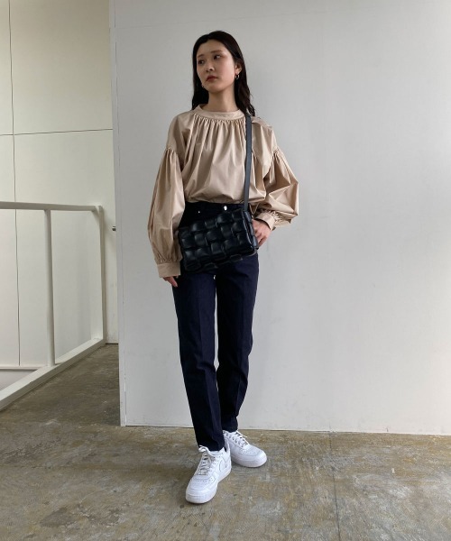 I_am(アイアム)の「stretch tapered denim(デニムパンツ・レディース・ダークネイビー・S/M)」の3枚目の写真