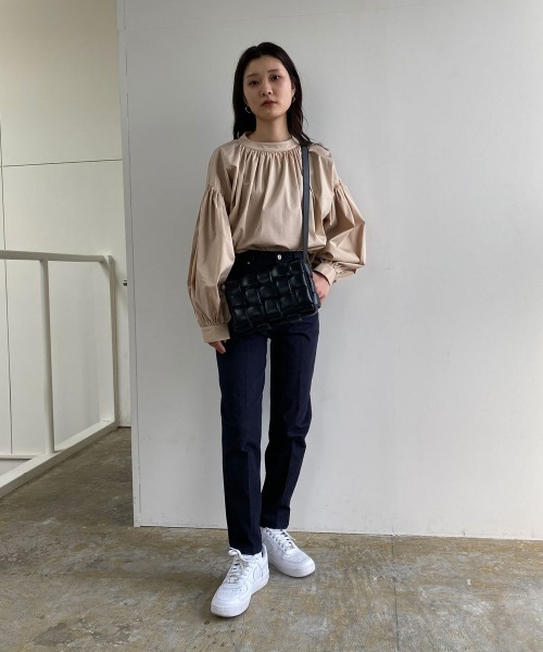 I_am(アイアム)の「stretch tapered denim(デニムパンツ・レディース・ダークネイビー・S/M)」の4枚目の写真