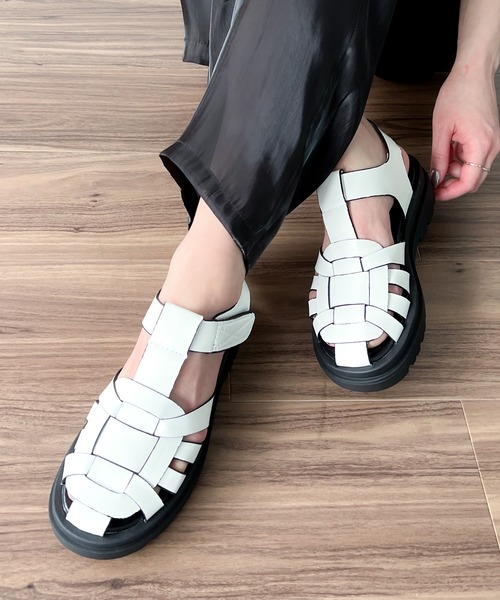 AMOUR BOX（アムールボックス）の「厚底グルカサンダル（サンダル・レディース・ホワイト/ブラック・40/36/37/38/39）」の18枚目の写真