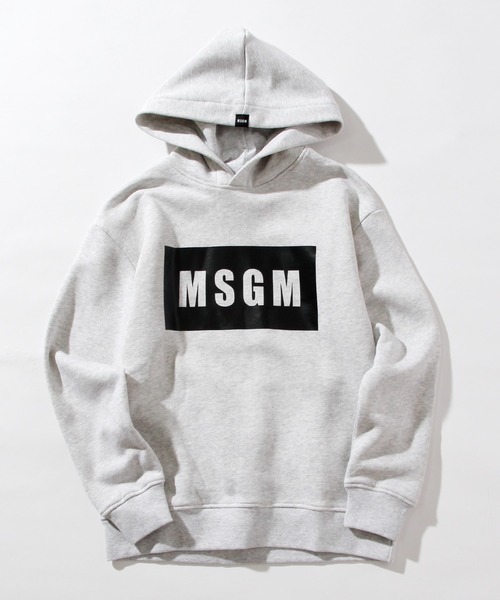 MSGM（エムエスジーエム）の「MSGM(エムエスジーエム)Kids & Junior プールオーバーパーカー（パーカー・キッズ・ブラック/グレー/レッド/ブルー/ライトピンク/ネイビー/ピンク/フューシャピンク・12Y/14Y/10Y/6Y/4Y/8Y）」の2枚目の写真