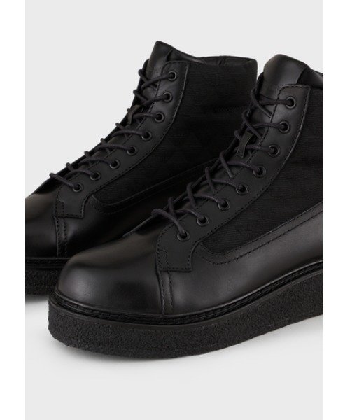 EMPORIO ARMANI（エンポリオアルマーニ）の「【エンポリオ アルマーニ】ブーティ レザー＆ナイロン製 オールオーバー イーグルプリント（ブーツ・メンズ・ブラック×ブラック・8/7/6）」の4枚目の写真