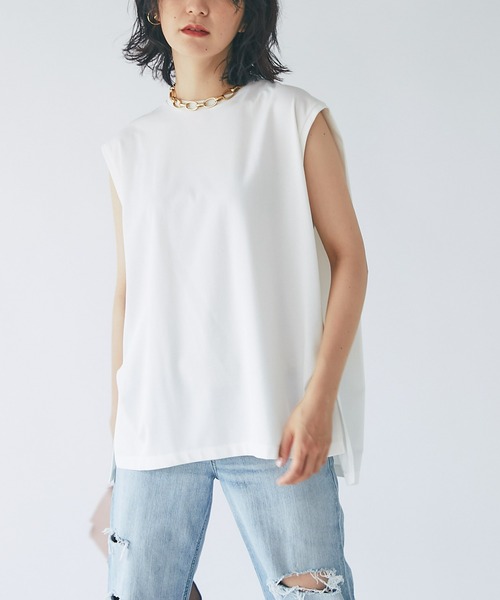 RIVE DROITE(リヴドロワ)の「バックタックカットソー(Tシャツ/カットソー・レディース・オフホワイト/ピンク/ブラック・FREE)」の1枚目の写真
