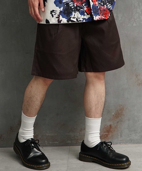 JOKER（ジョーカー）の「【JOKER】ワイド ワークショーツ シェフショーツ イージーパンツ タック チノパン 総柄  春服 ショートパンツ（チノパンツ・メンズ・ブラック/ベージュ/グレー/ネイビー/ブラウン/アイボリー/カーキ/カモフラージュ/ストライプ/インディゴブルー/ネイビー系1/ワンウォッシュ・LL/M/L）」の5枚目の写真