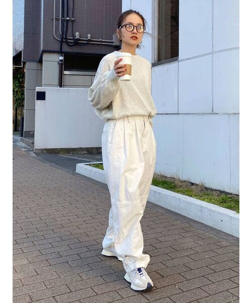 Ungrid(アングリッド)の「【WEB限定】スリーブボリュームワッフルロングスリーブTee(Tシャツ/カットソー・レディース・アイボリー/チャコールグレー・FREE)」の4枚目の写真