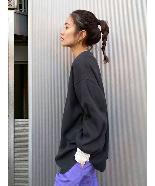 Ungrid(アングリッド)の「【WEB限定】スリーブボリュームワッフルロングスリーブTee(Tシャツ/カットソー・レディース・アイボリー/チャコールグレー・FREE)」の6枚目の写真