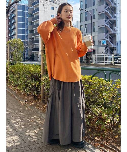 Ungrid(アングリッド)の「【WEB限定】スリーブボリュームワッフルロングスリーブTee(Tシャツ/カットソー・レディース・アイボリー/チャコールグレー・FREE)」の22枚目の写真