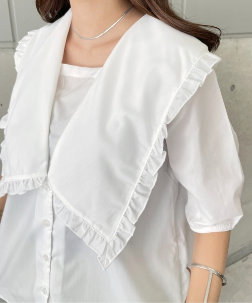 StyleSea（スタイルシー）の「Vネックフリルブラウス（シャツ/ブラウス・レディース・ホワイト/ブラック/グレー/ターコイズブルー/ライトグレー/ブラック系その他/ホワイト系その他・MEDIUM）」の9枚目の写真