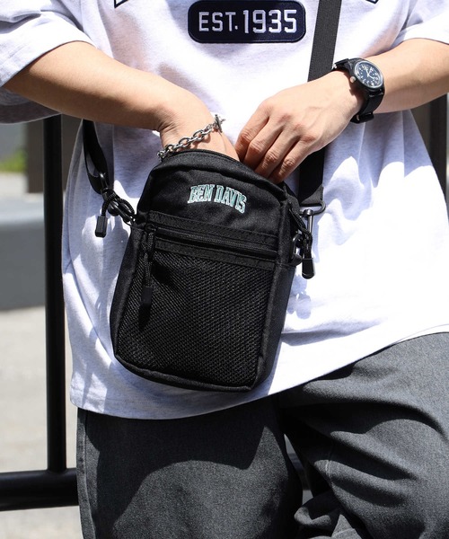 BEN DAVIS（ベンデイビス）の「【BEN DAVIS】カレッジショルダーバッグ（ショルダーバッグ・メンズ・ホワイト×ブラック/グリーン・フリー）」の7枚目の写真