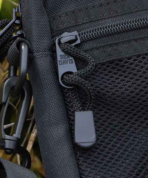 BEN DAVIS（ベンデイビス）の「【BEN DAVIS】カレッジショルダーバッグ（ショルダーバッグ・メンズ・ホワイト×ブラック/グリーン・フリー）」の8枚目の写真