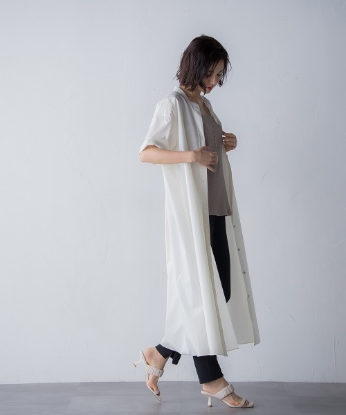 LAUTREAMONT(ロートレアモン)の「【WEB別注】ONOPOLYレギンスパンツ(スラックス・レディース・ブラック/カーキ・7号/9号/11号)」の3枚目の写真