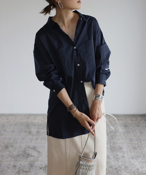 Bonjour Sagan（ボンジュールサガン）の「ストライプルーズシャツ（シャツ/ブラウス・レディース・ホワイト/ネイビー/ブルー・FREE）」の2枚目の写真
