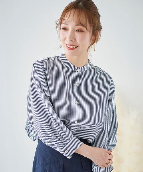 le.coeur blanc（ルクールブラン）の「パールボタンドルマンシャツ（シャツ/ブラウス・レディース・ホワイト系その他/ブルー系その他3/ブルー系その他4・38）」の3枚目の写真